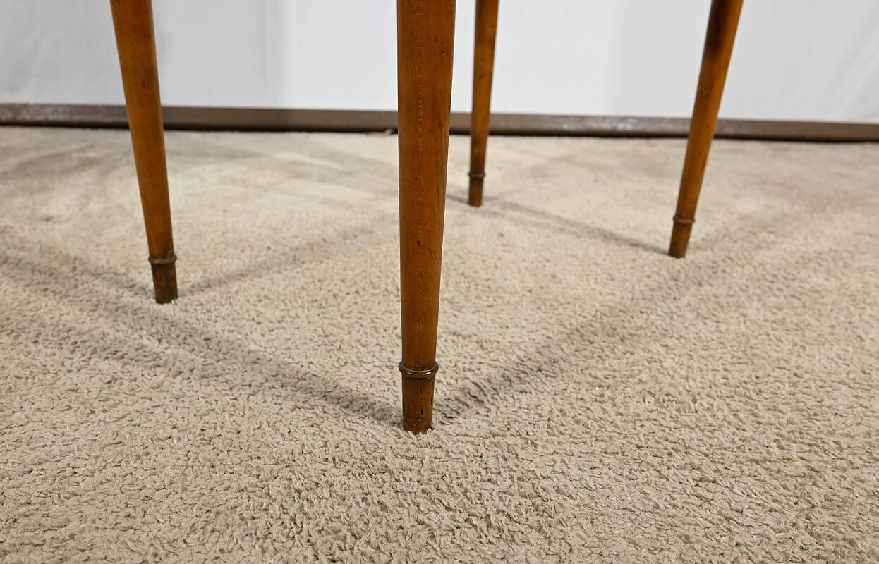 Small Living Room Table in Cherry and Walnut, Louis XVI Period – Late 18th Century