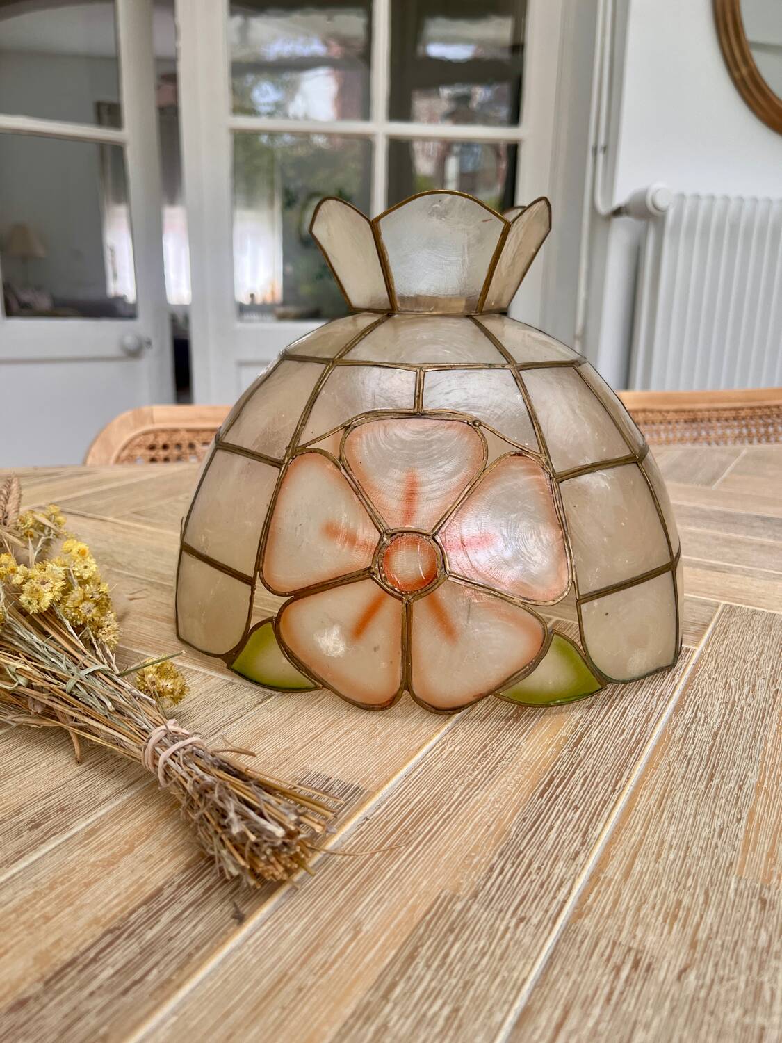 Mother-of-pearl pendant "Cherry Blossom"