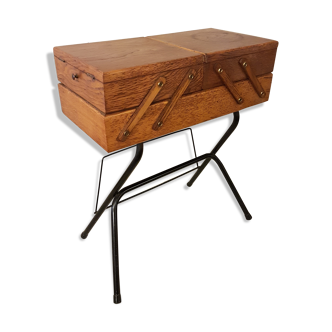 Travailleuse vintage en bois