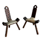 Pair of 1950s Spanish carved solid wood chairs with beige cowhide leather seats