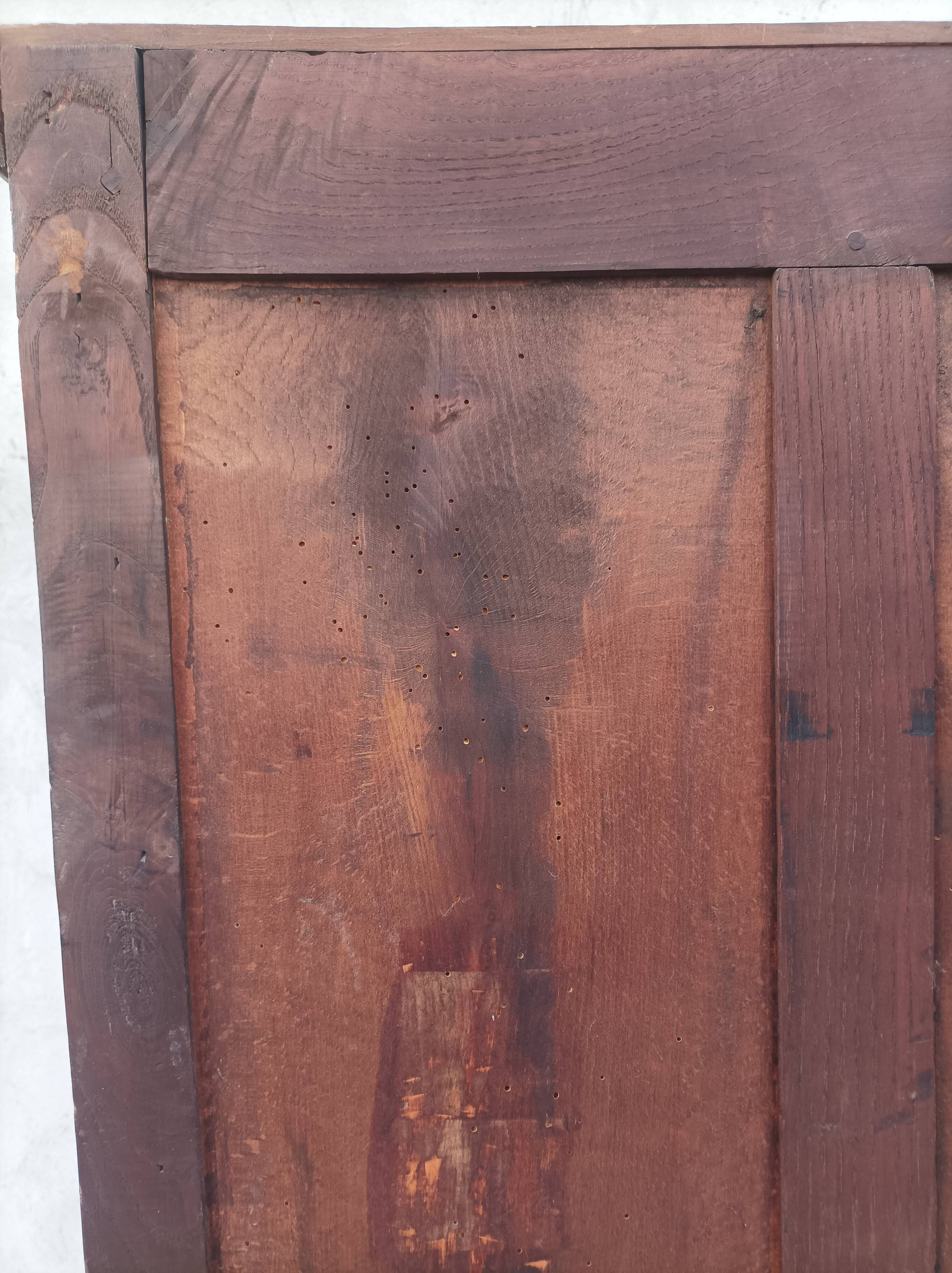 Standing man Louis XIII in oak