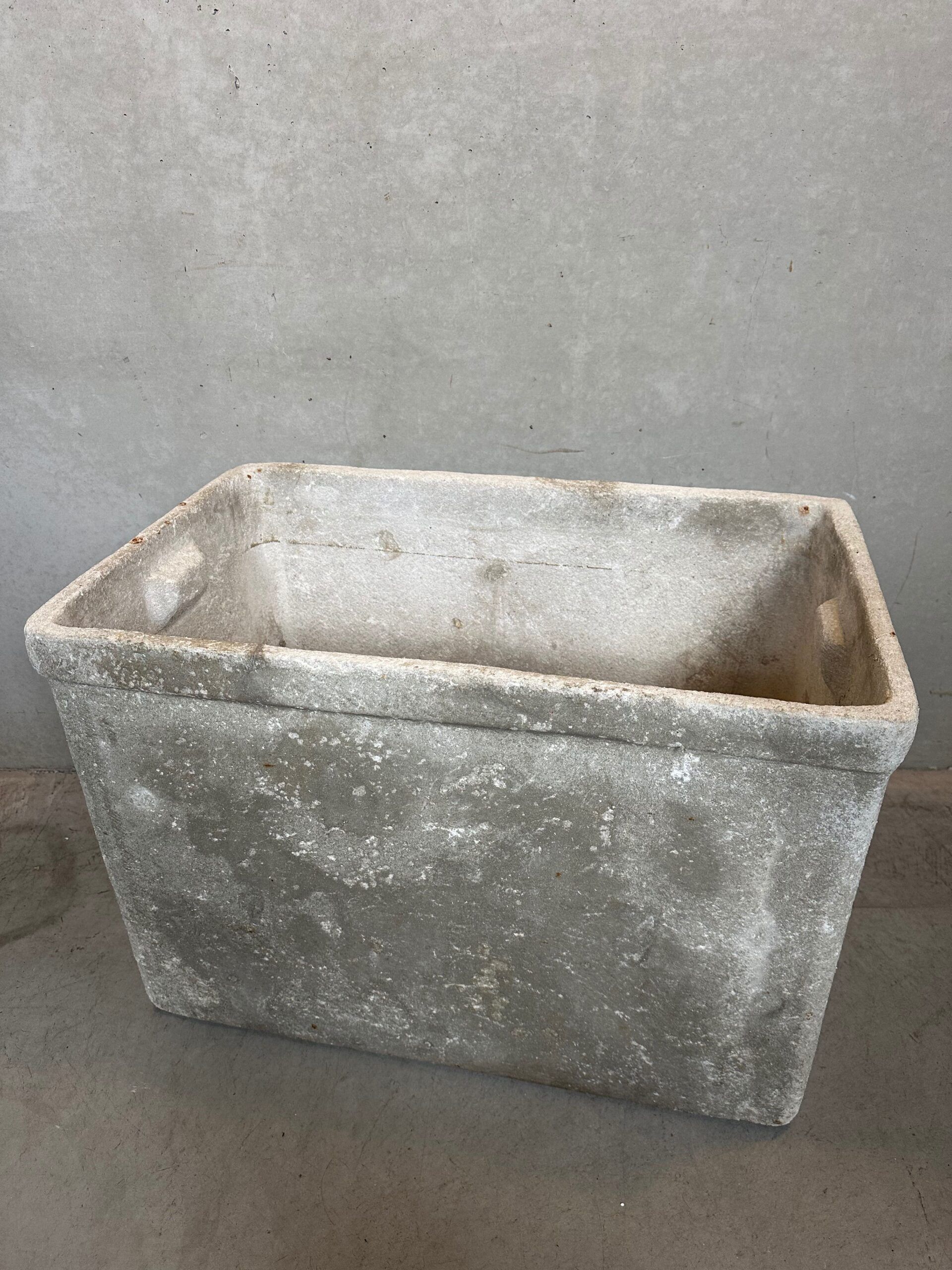 XL planter – Willy Guhl – Switzerland