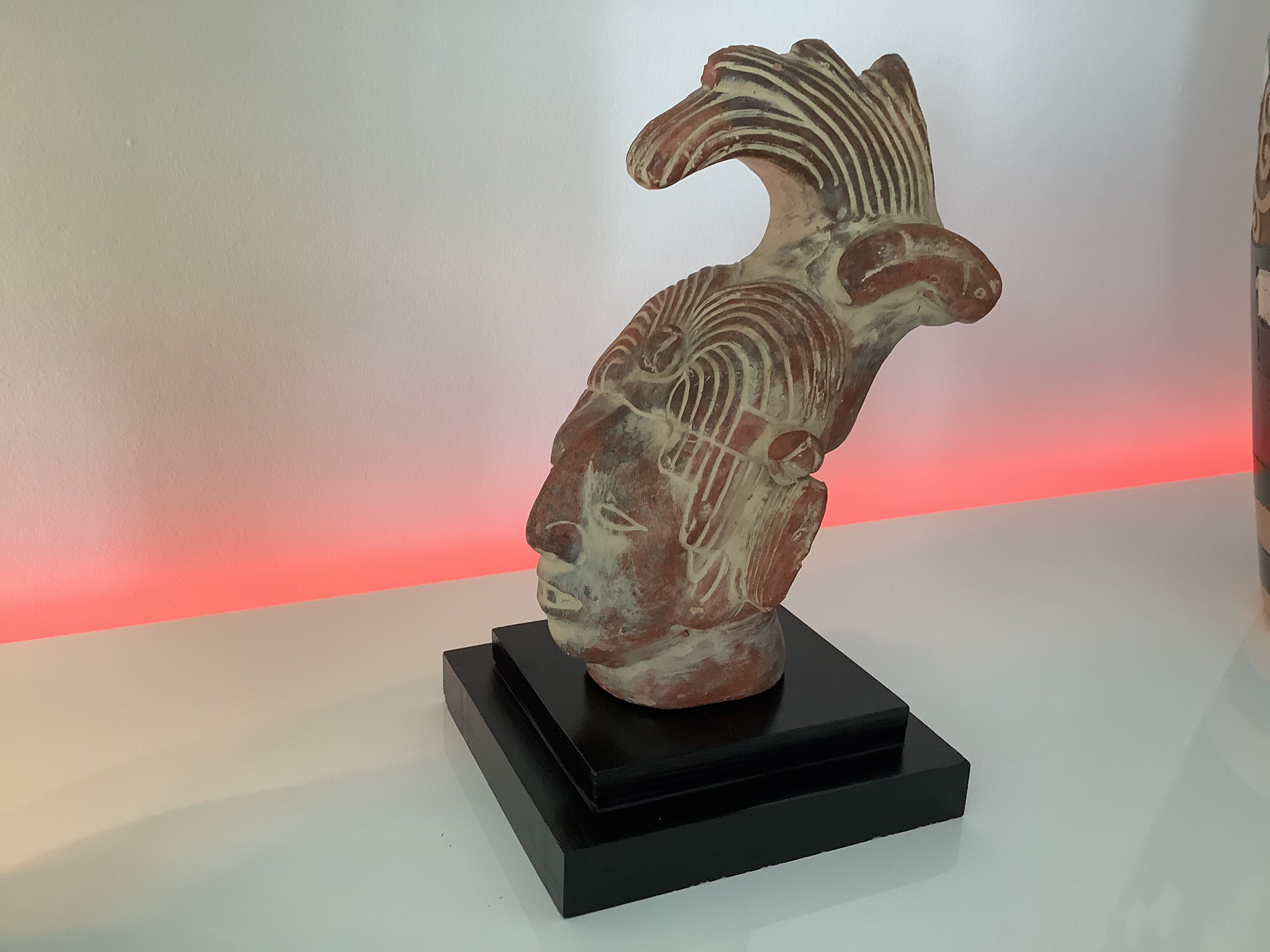 Statue / replica head of the Mayan king pakal janaab vintage 70s