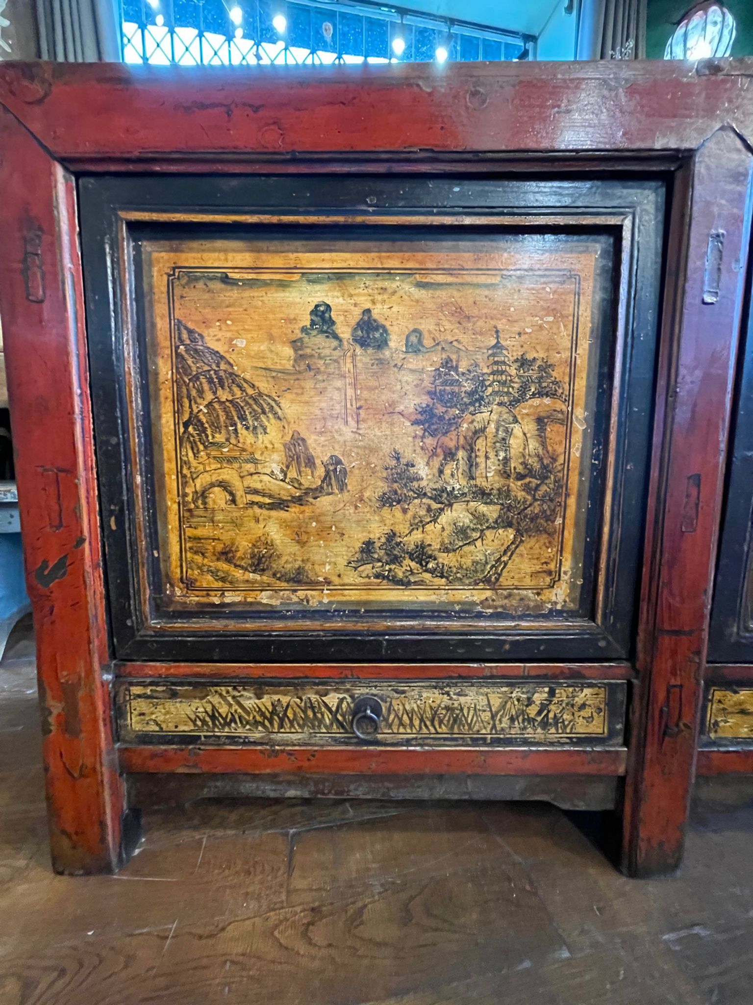 Antique Chinese sideboard 3 doors + 3 drawers