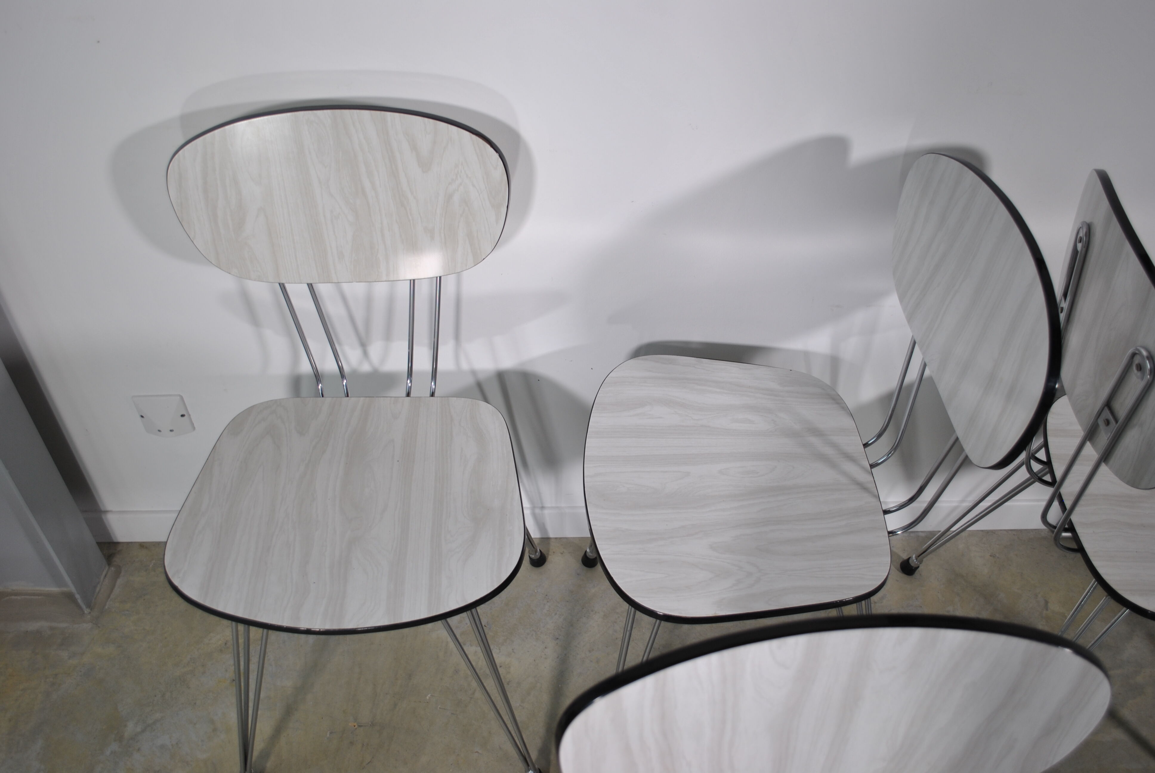 Formica 1950 table and chairs