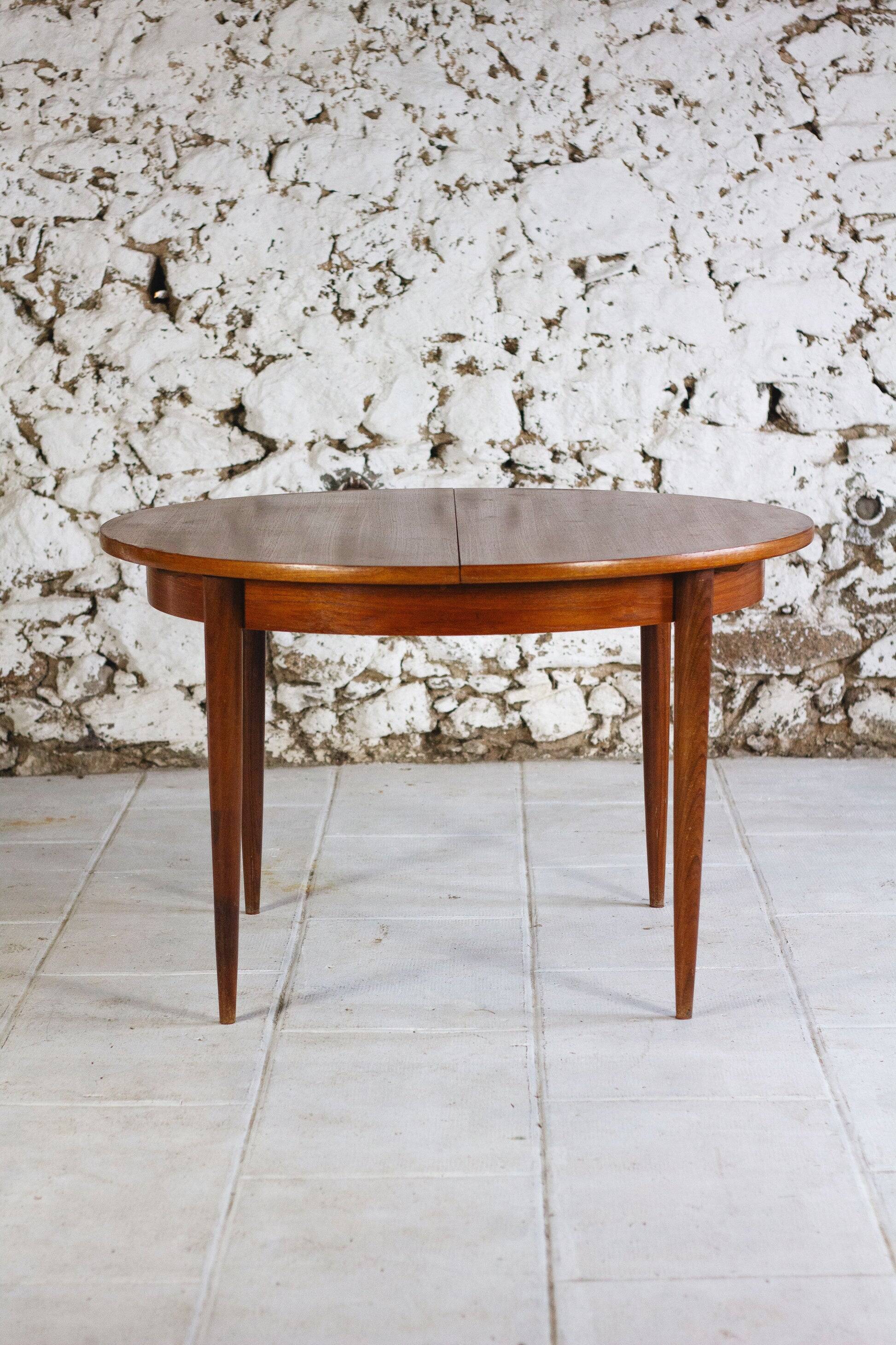 Vintage Scandinavian round teak table, 1960