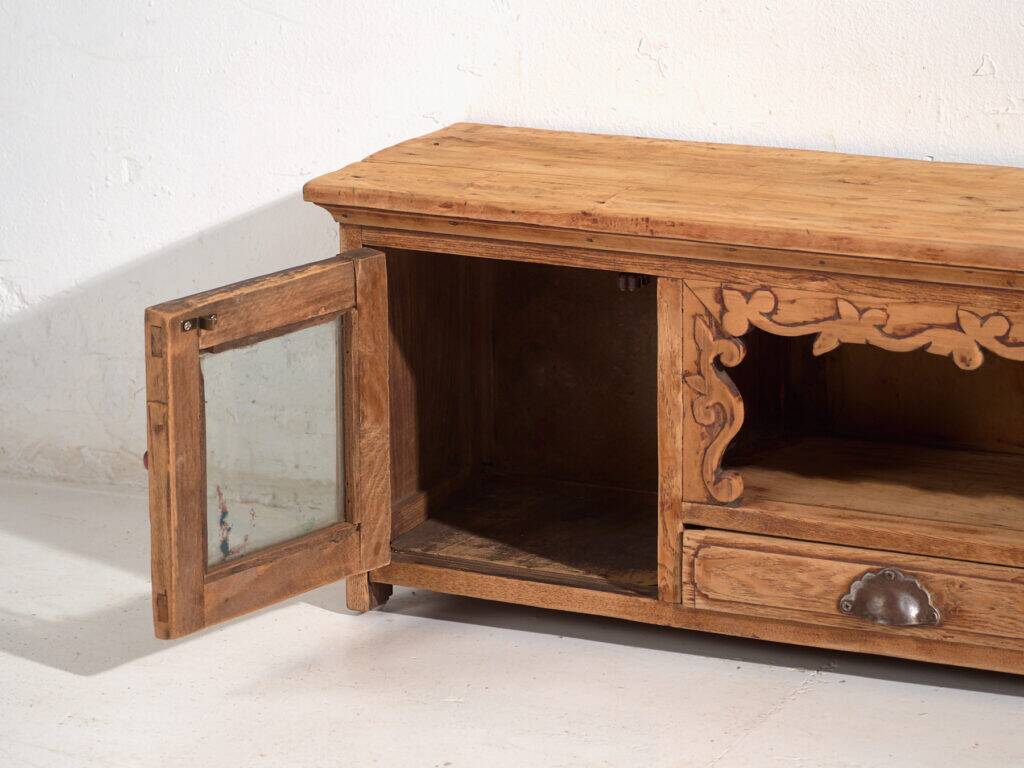 Old pine wood buffet – China, circa 1930