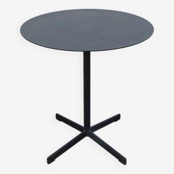 Hay charcoal-coloured black metal round table