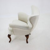 1900s antique curved armchair