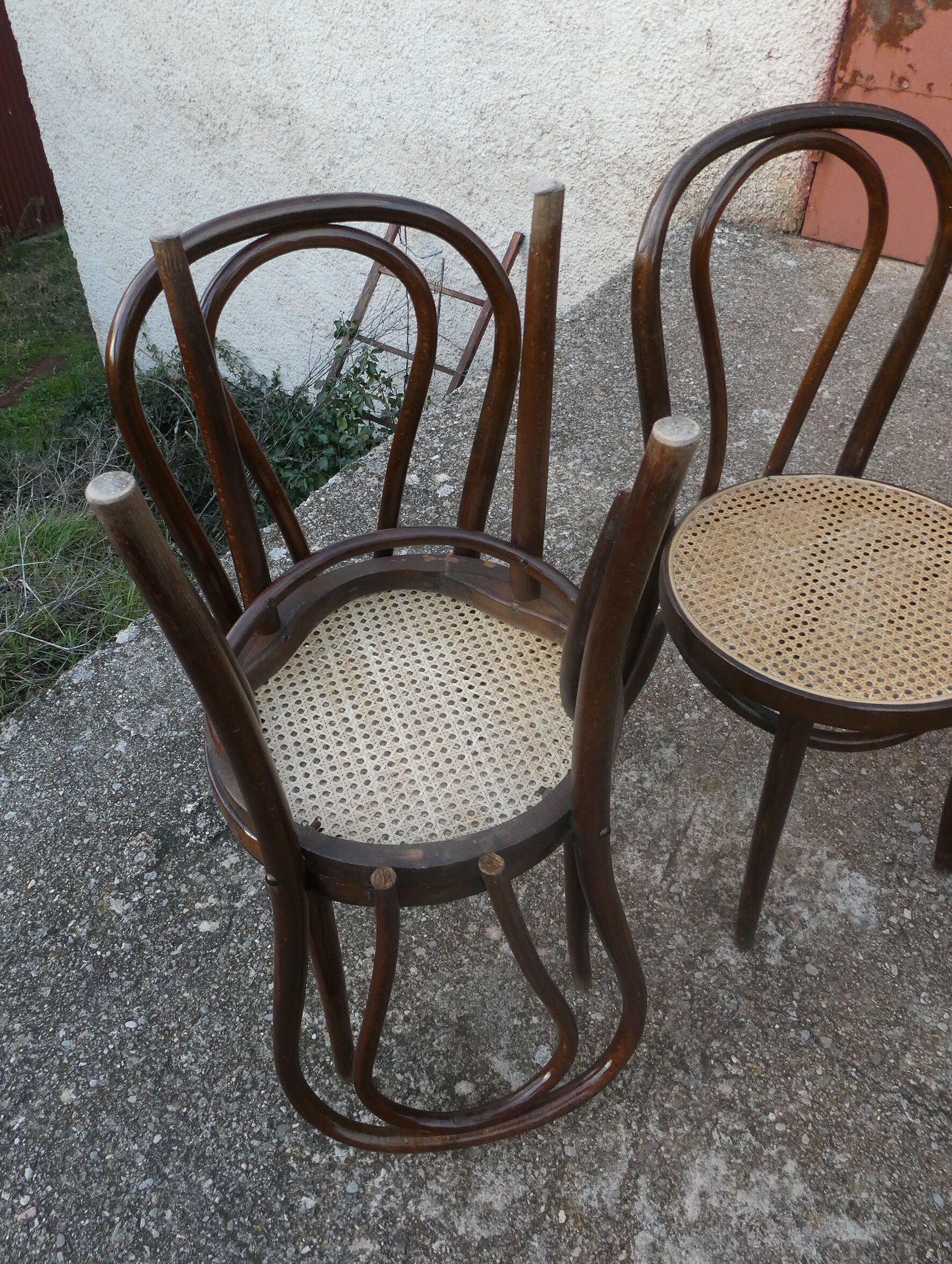 Set of 6 bistro chairs canned in curved wood N°18