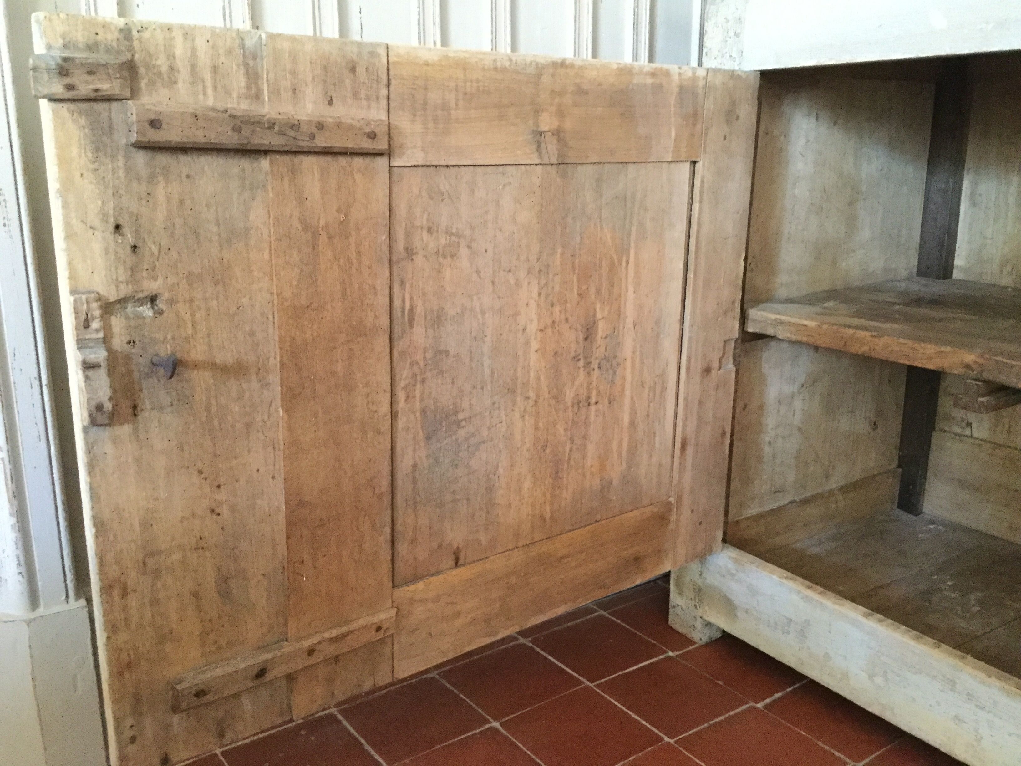 Old buffet