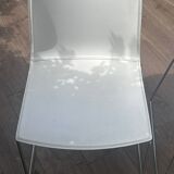 Set of 4 white Catifa Arper chairs