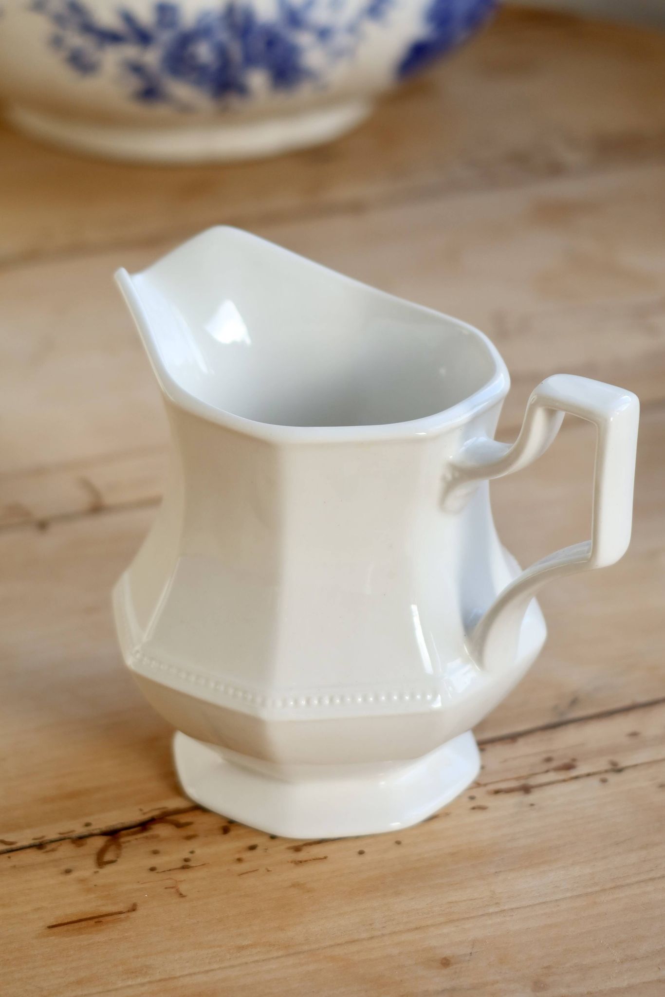 English porcelain milk jug by Johnson Brothers, model Pearl, with design.