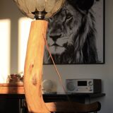 Lampe bois d'olivier et nacre
