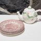 Set of 5 dessert plates with red English patterns
