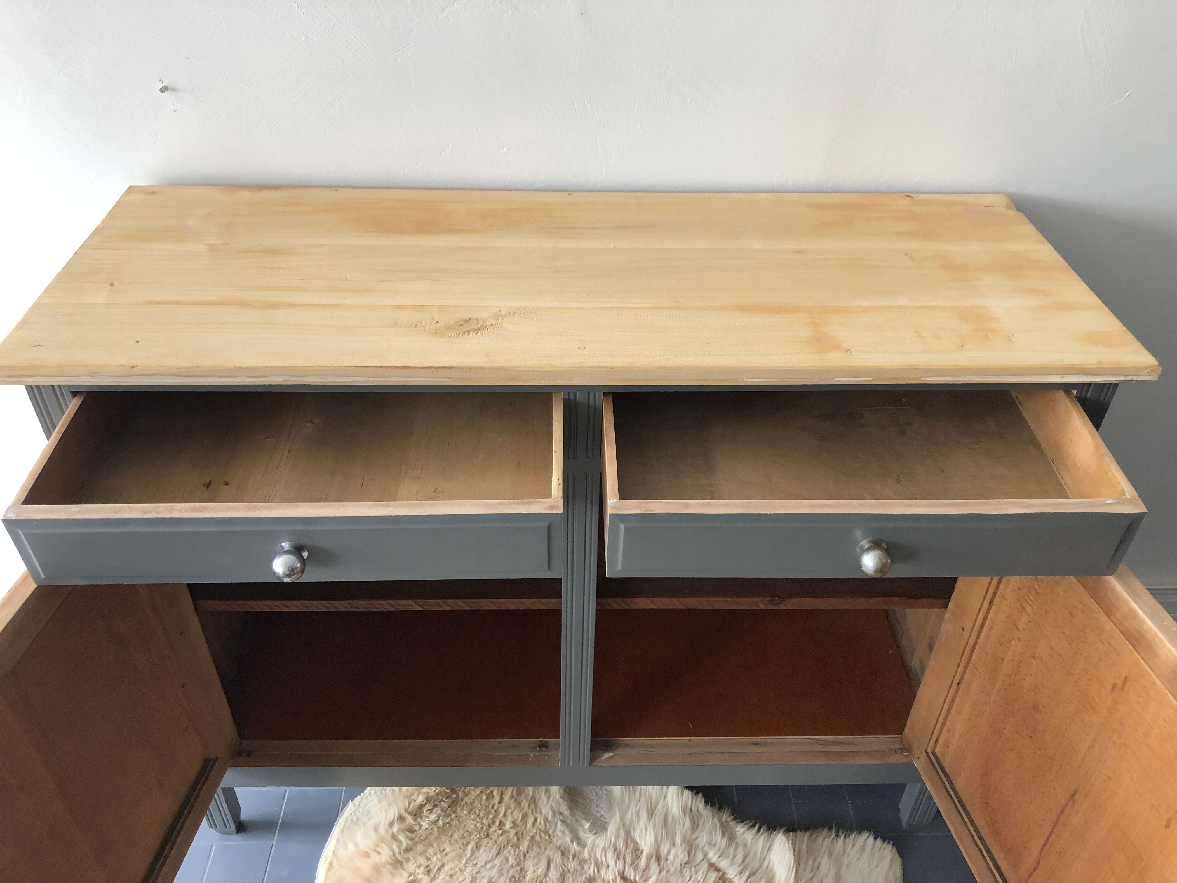 Vintage parisian buffet