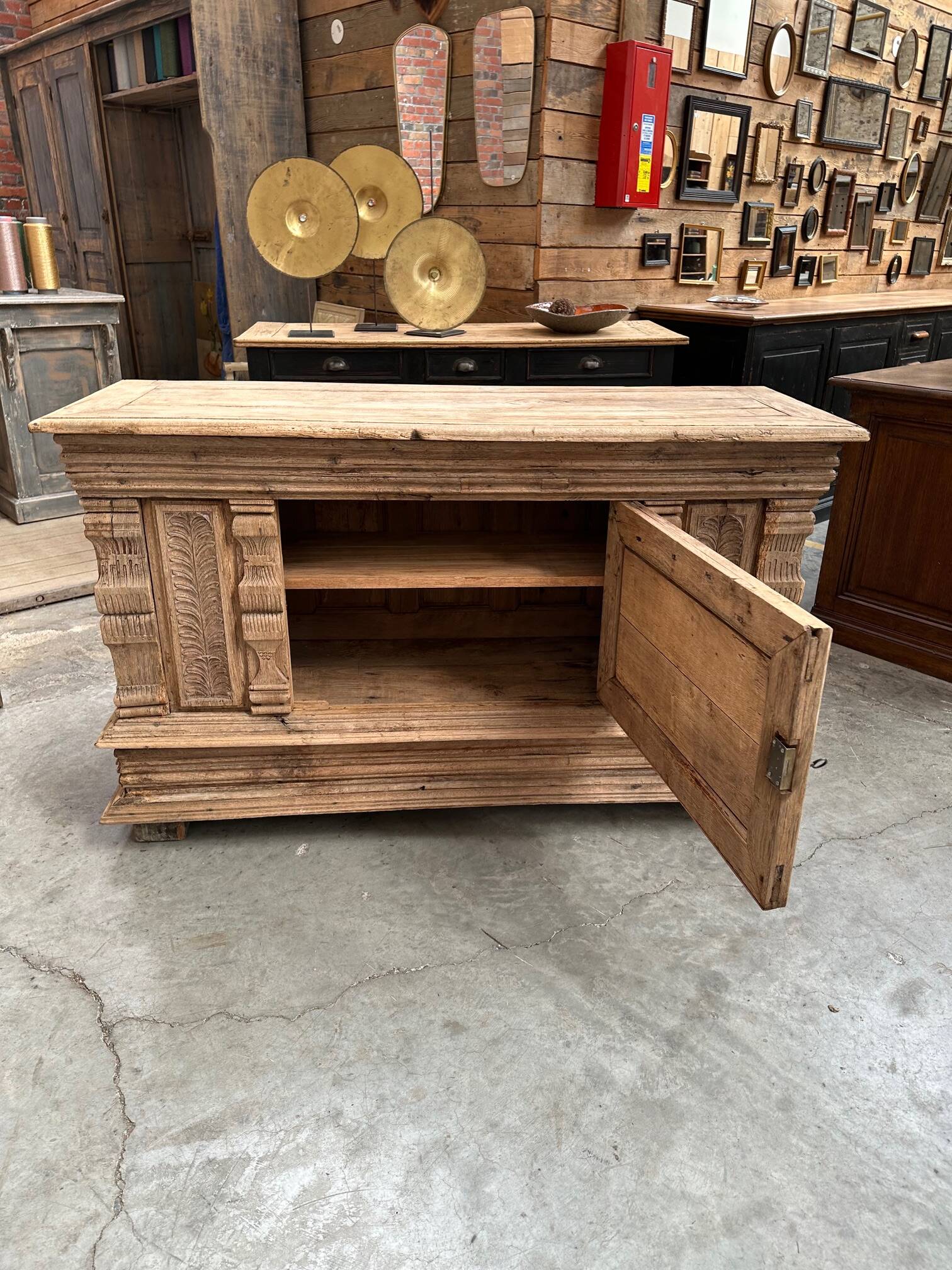 18th century solid oak chest of drawers