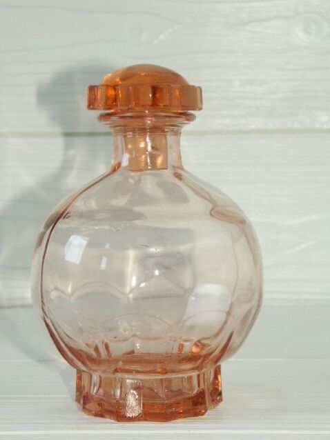Decanter service & 8 art deco glasses
