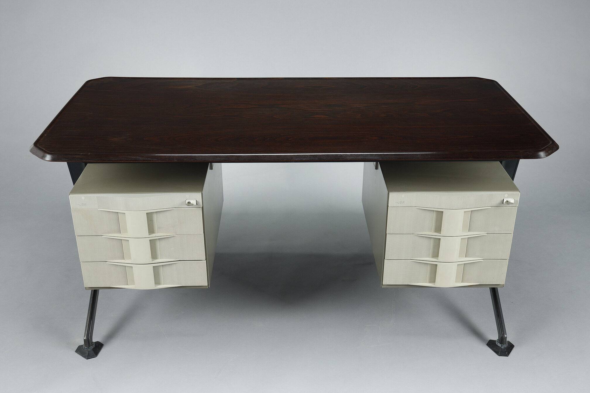 Large "ARCO" desk for Olivetti by BBPR