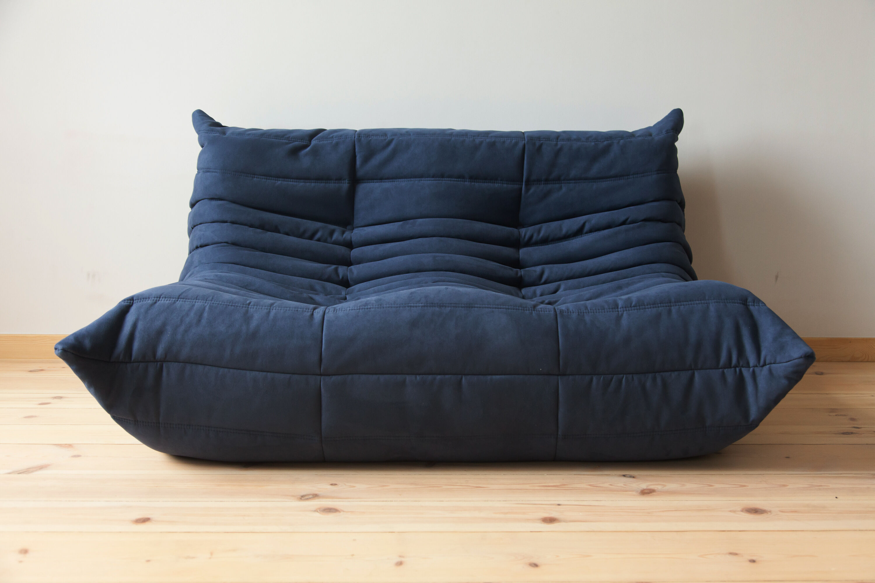Togo sofa model designed by Michel Ducaroy 1973
