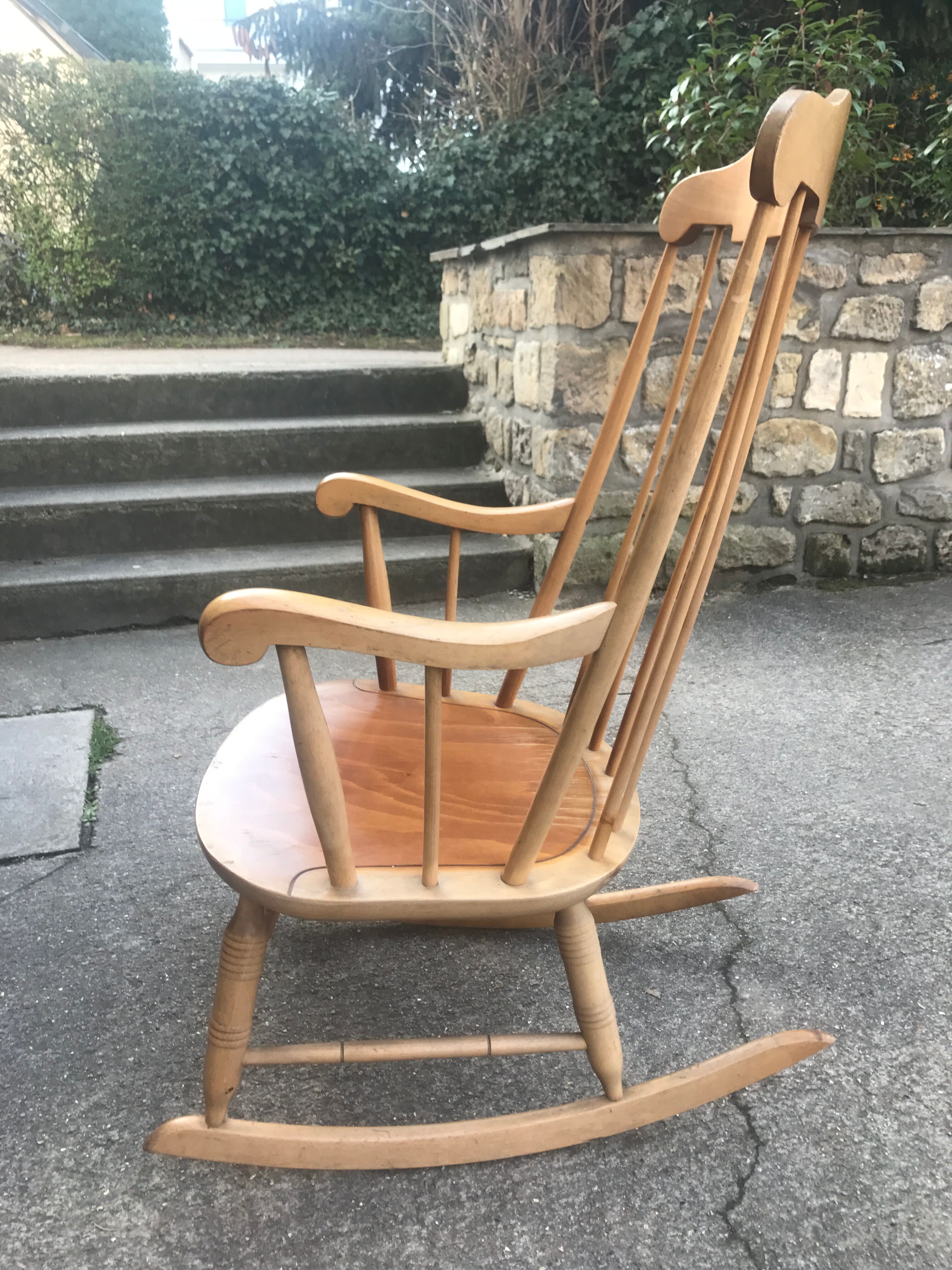 Vintage rocking chair