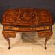 Table de toilette lombarde en marqueterie de style Louis XV du 20e siècle