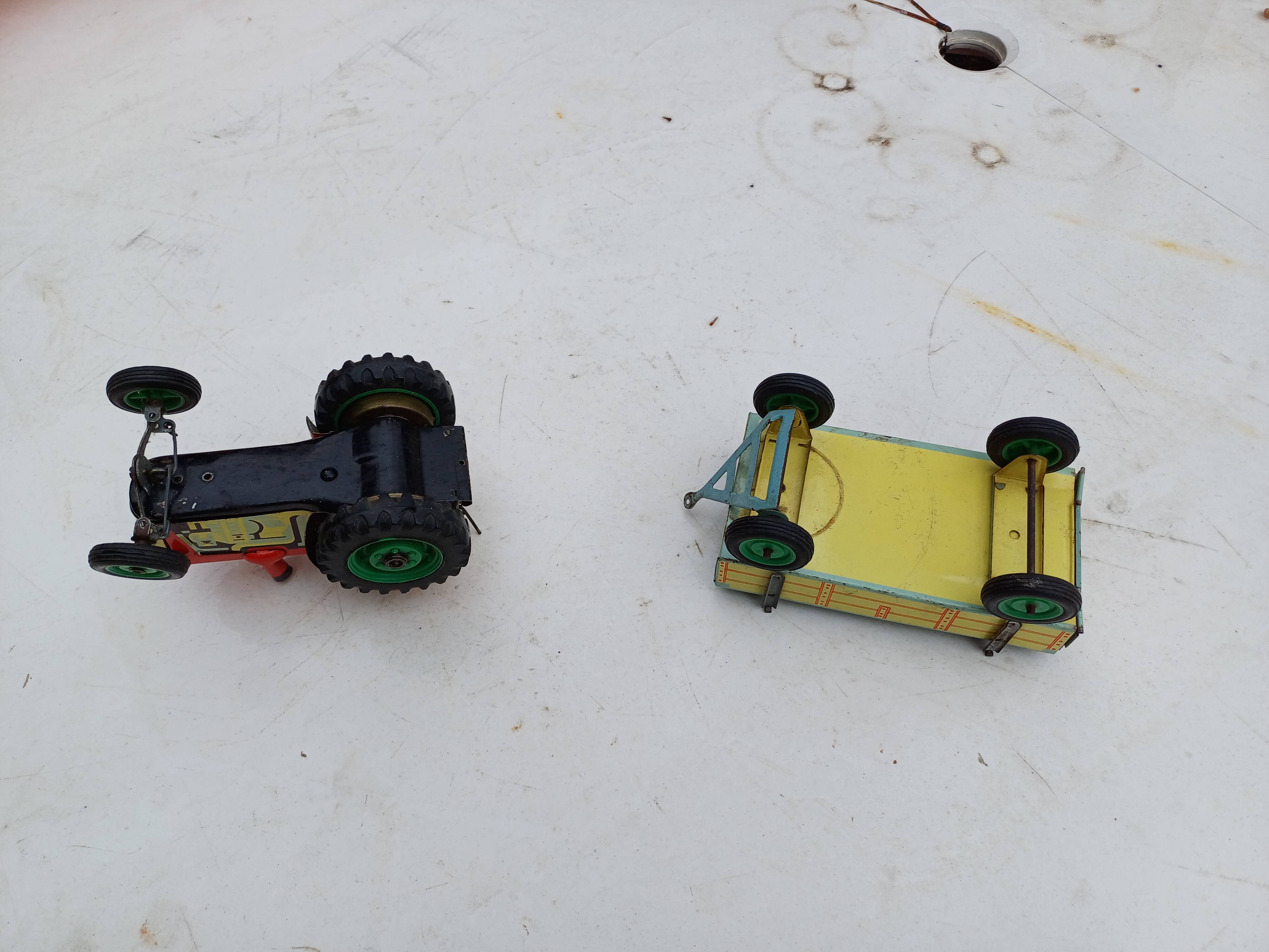 Friction metal tractor and trailer