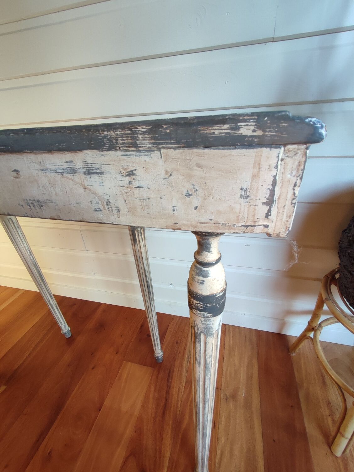 Console Louis XVI