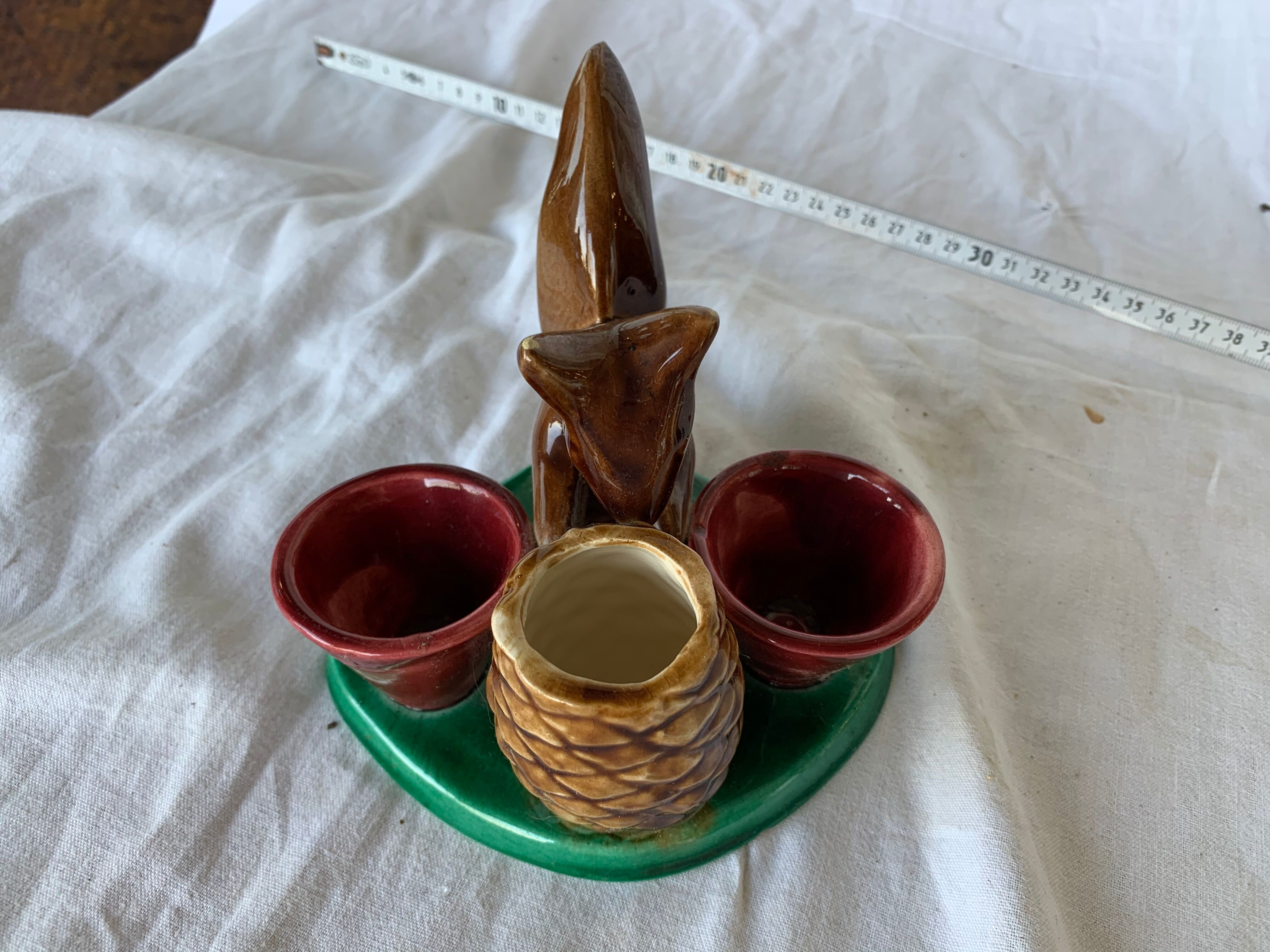 Set salt shaker, pepper, mustard maker