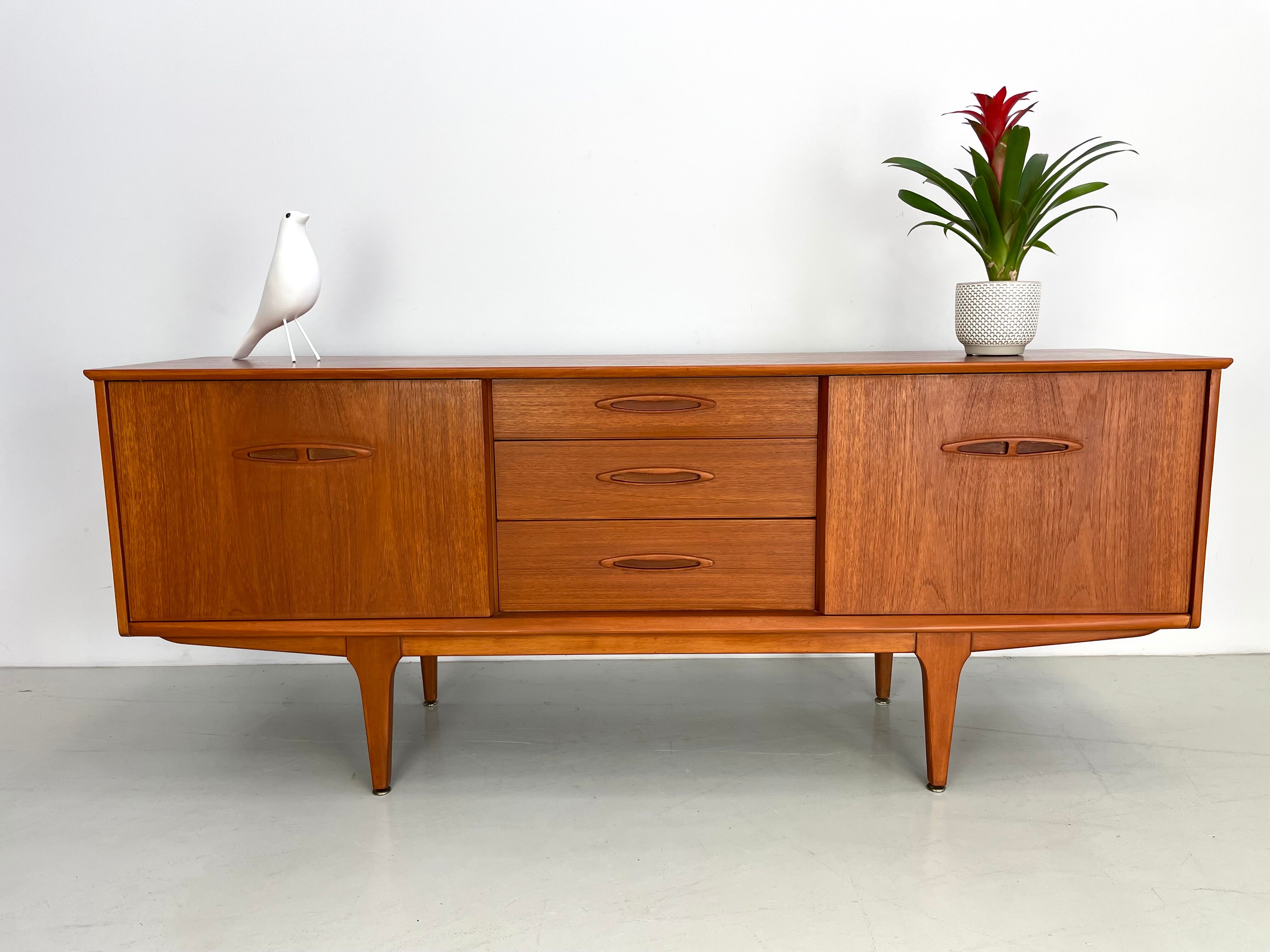 Enfilade Jentique années 1960
