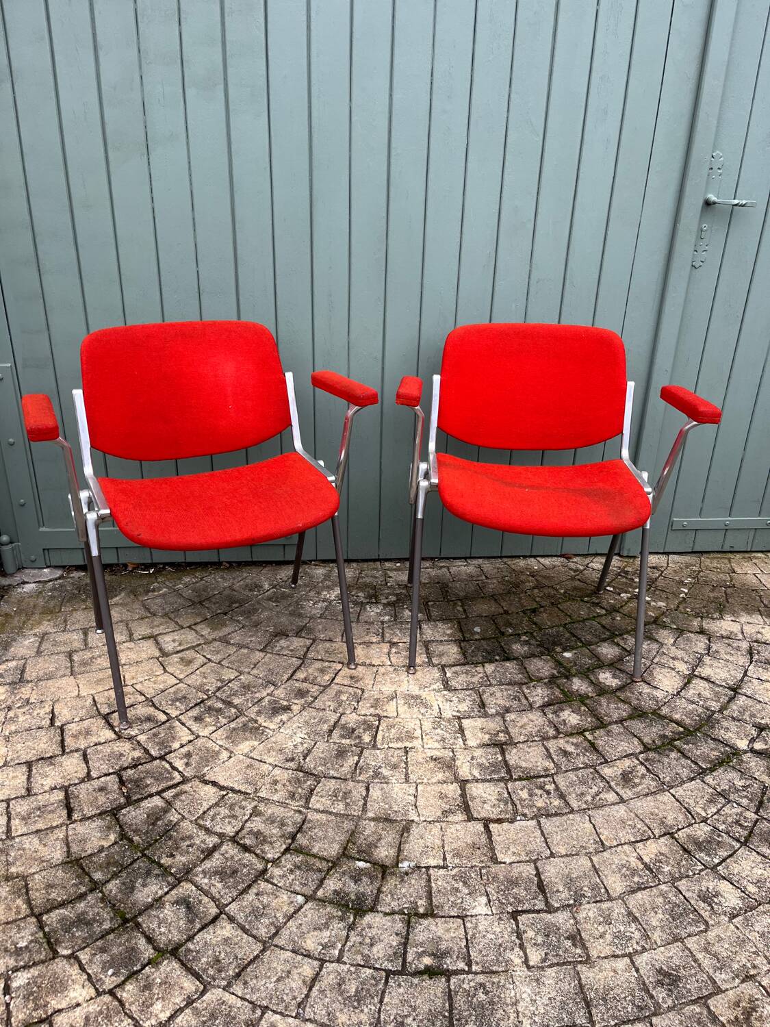 Paire de fauteuils Castelli