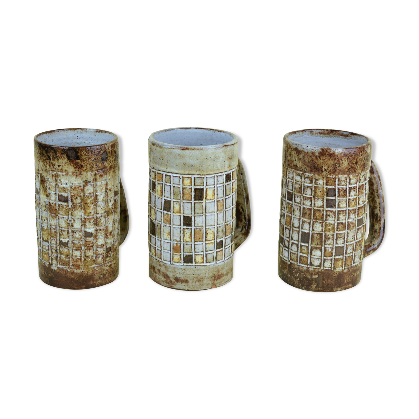 Set of 3 Atelier du Vieux Moulin mugs with grid decoration