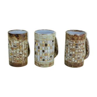Set of 3 Atelier du Vieux Moulin mugs with grid decoration