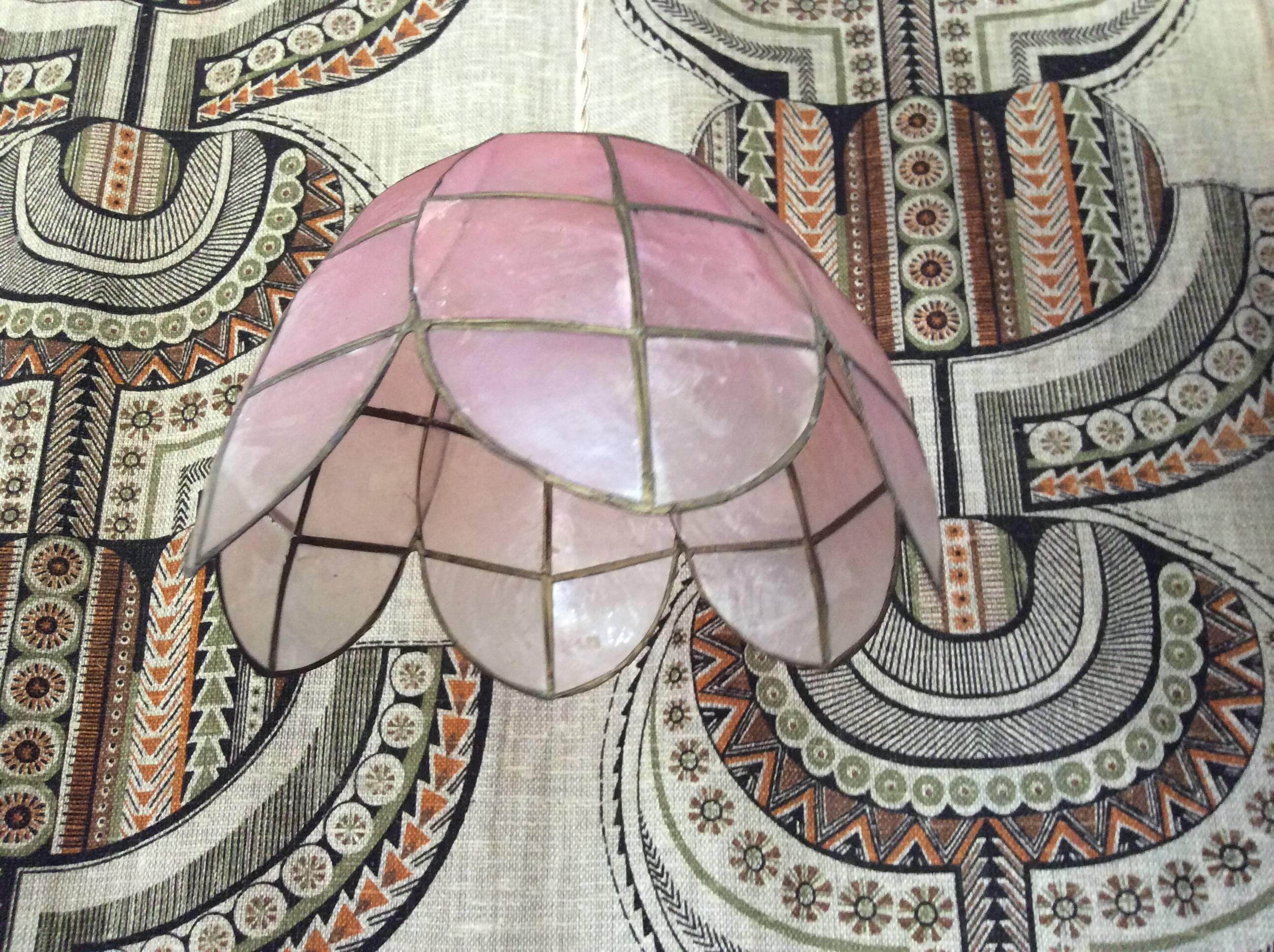 Mother-of-pearl pendant