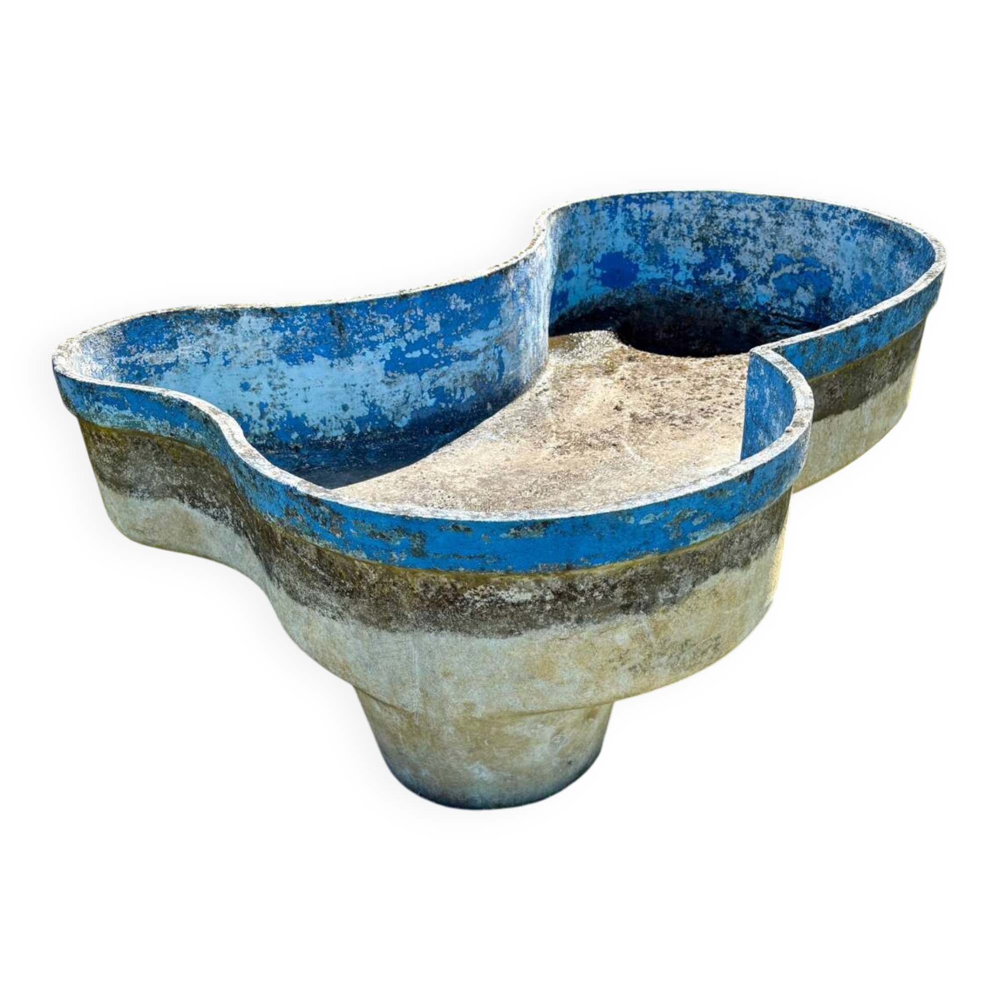 Willy Guhl pond edited by Eternit – designer planter in fibrecement