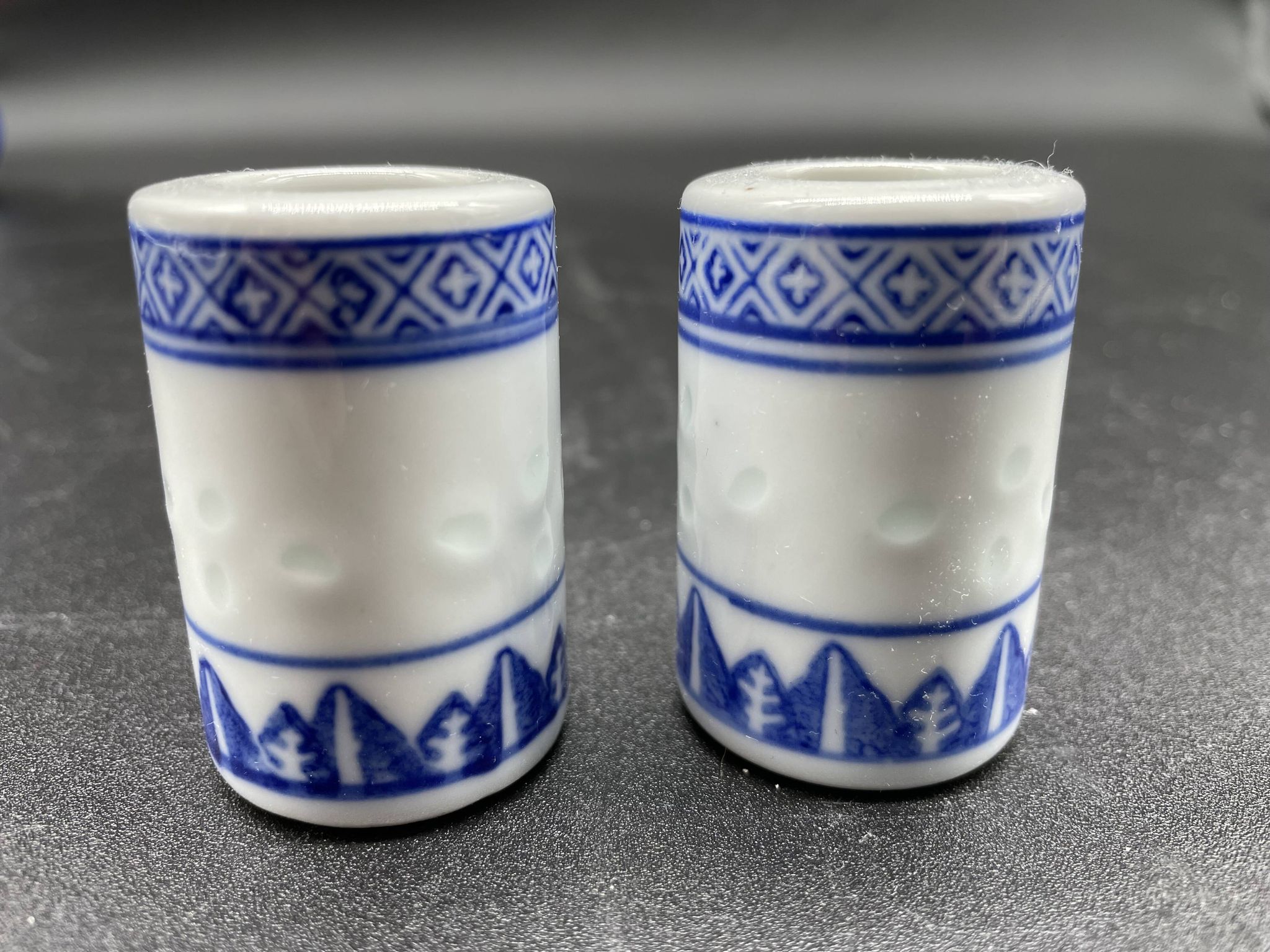 Elegant table set, Chinese porcelain, blue and white, condiments.