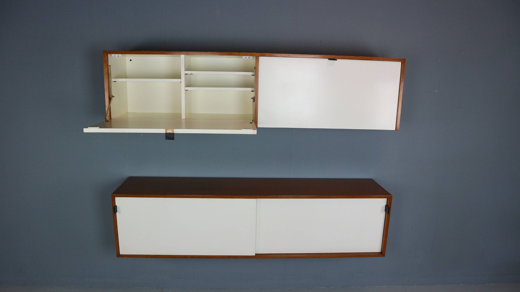 Florence Knoll for Knoll set of two hanging cabinets, model 121 + 123 W-1, 1947