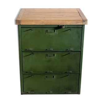 Military valve furniture