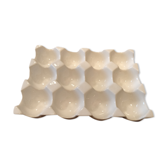 Egg holder