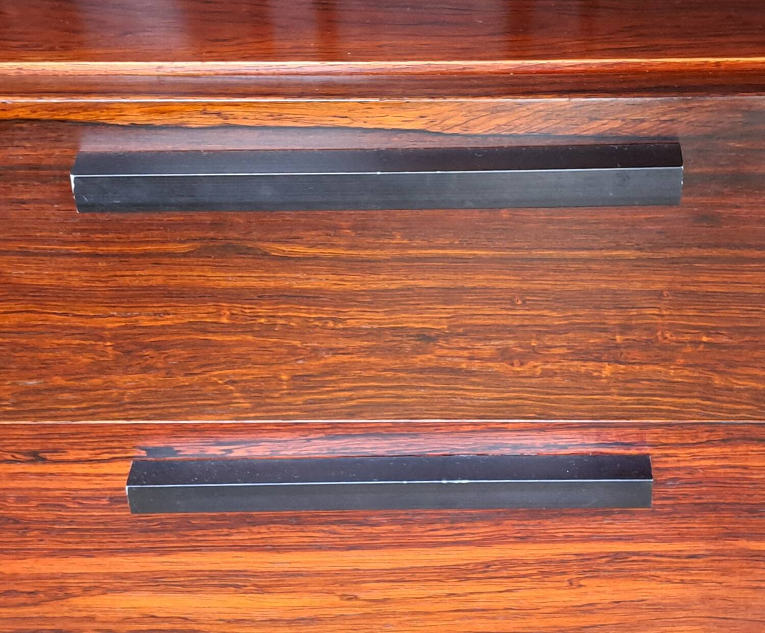 Kofod-Larsen chest of drawers in rosewood