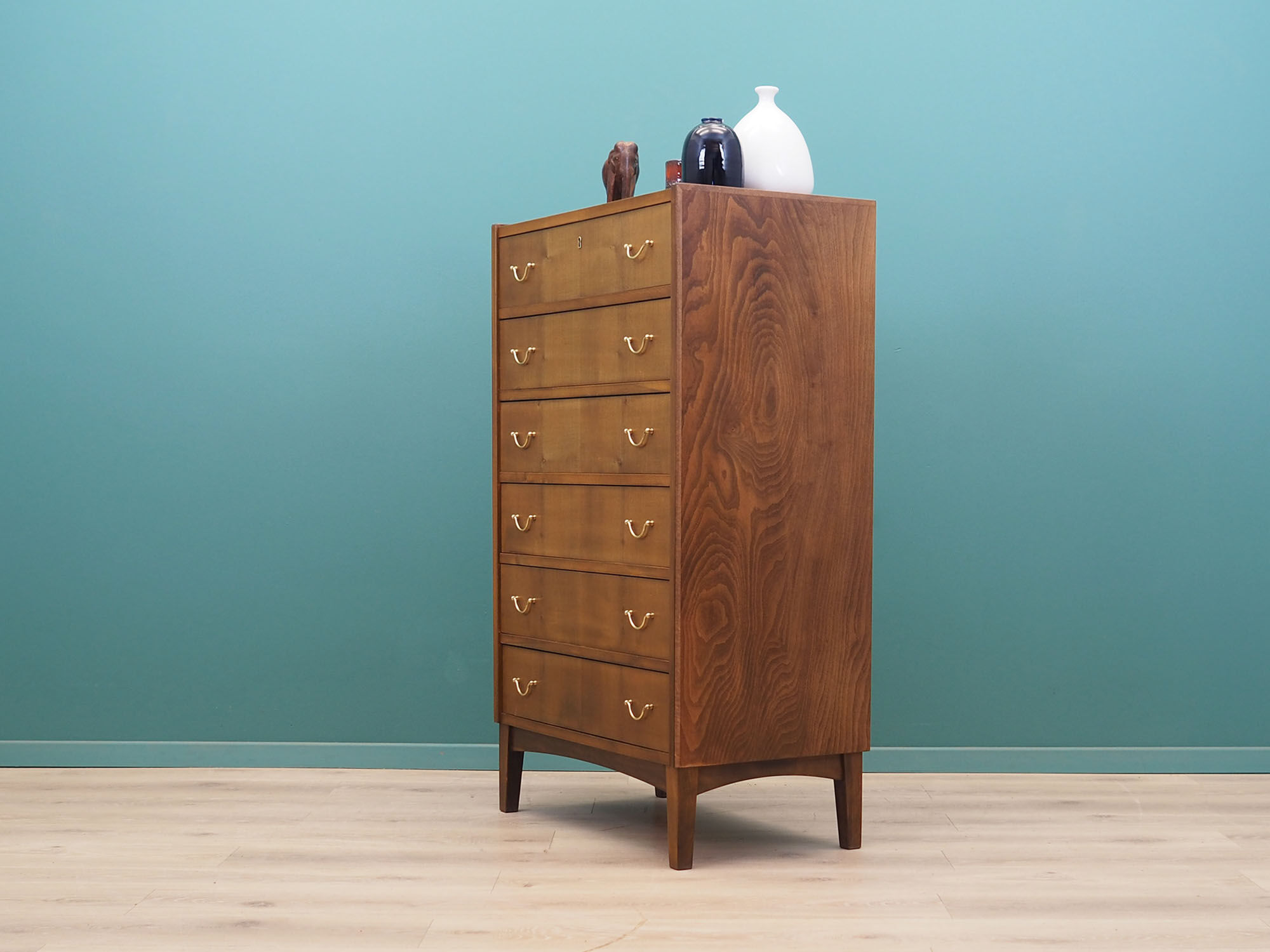 Walnut chest of drawers, Danish design, 60s, made in Denmark