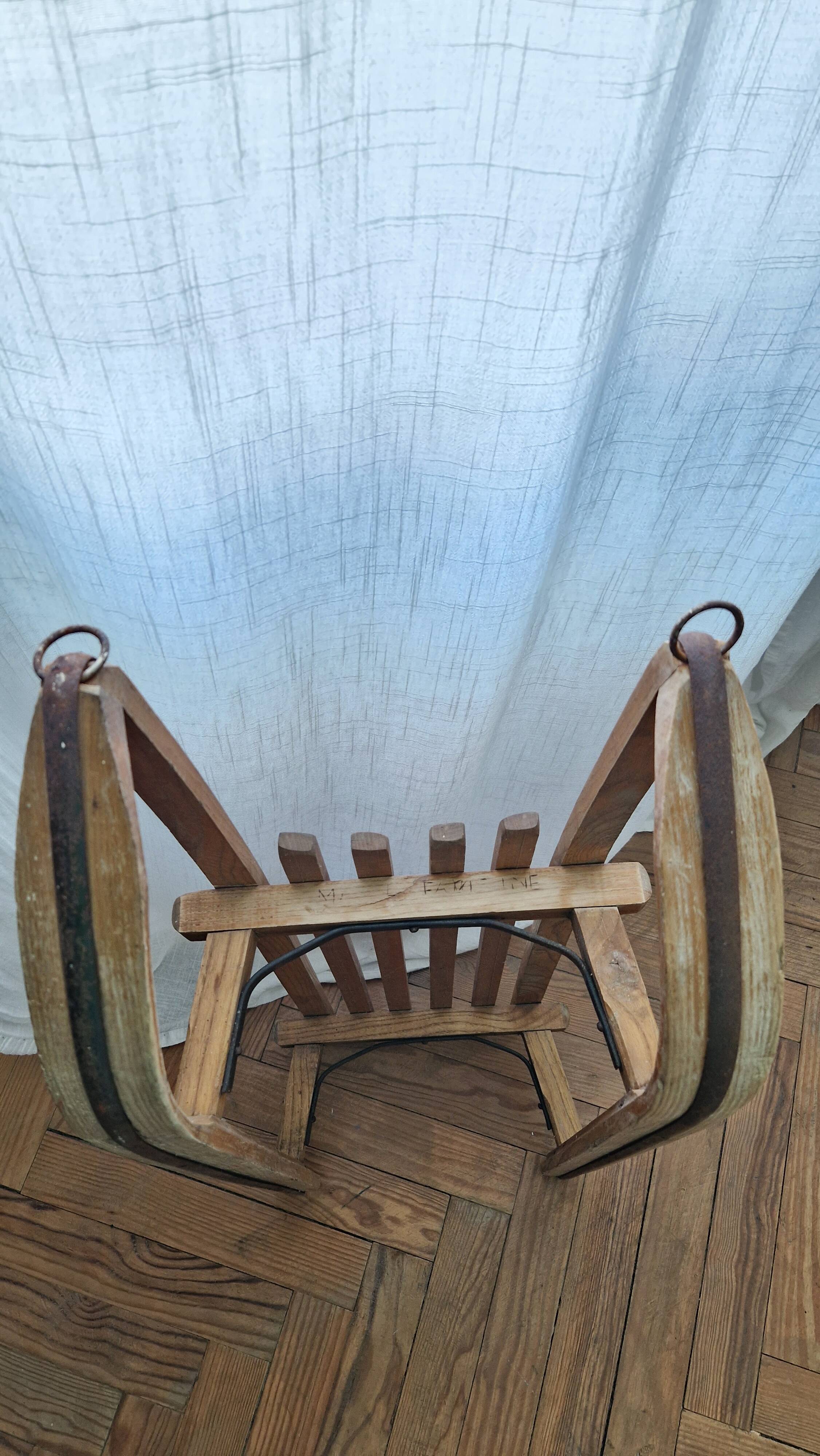 Luge en bois ancienne