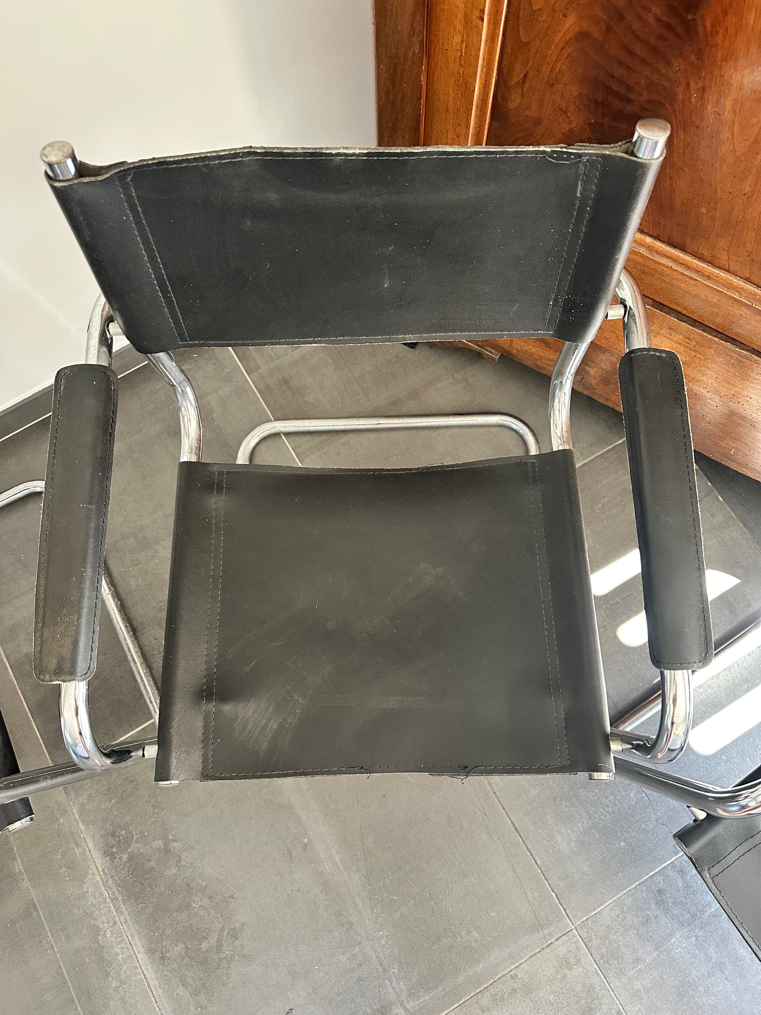 4 chrome tubular chairs
