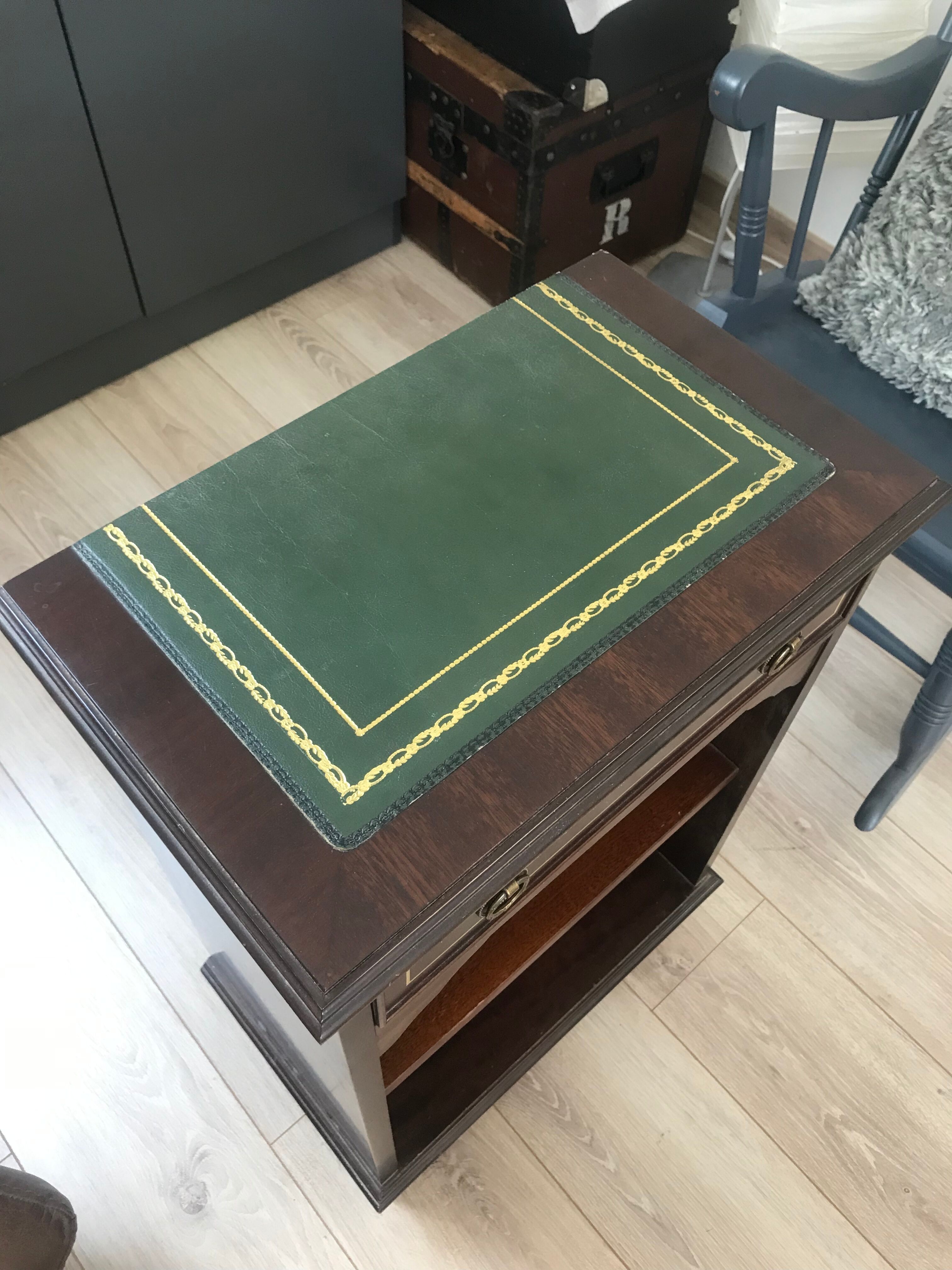 Bedside louis Philippe