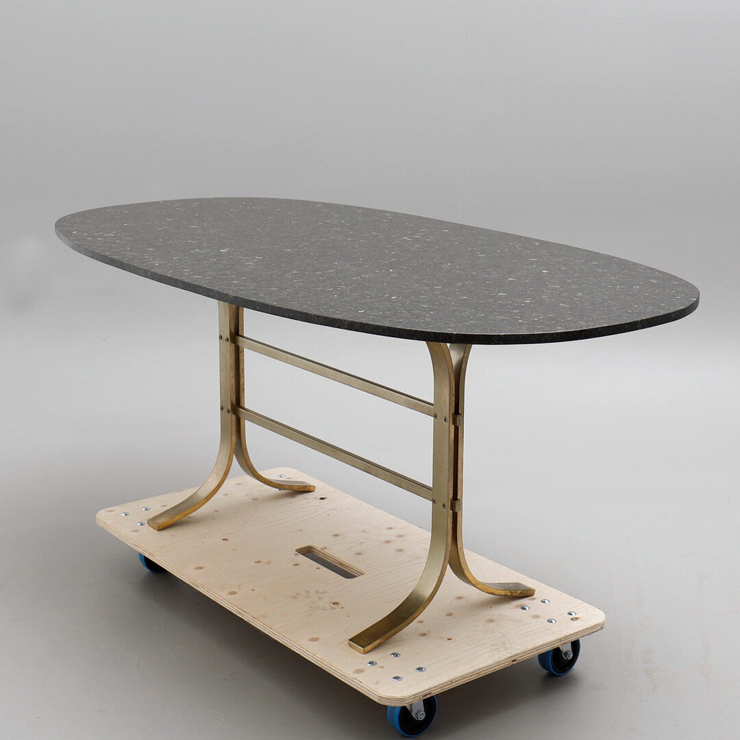 High table with its labradorite top