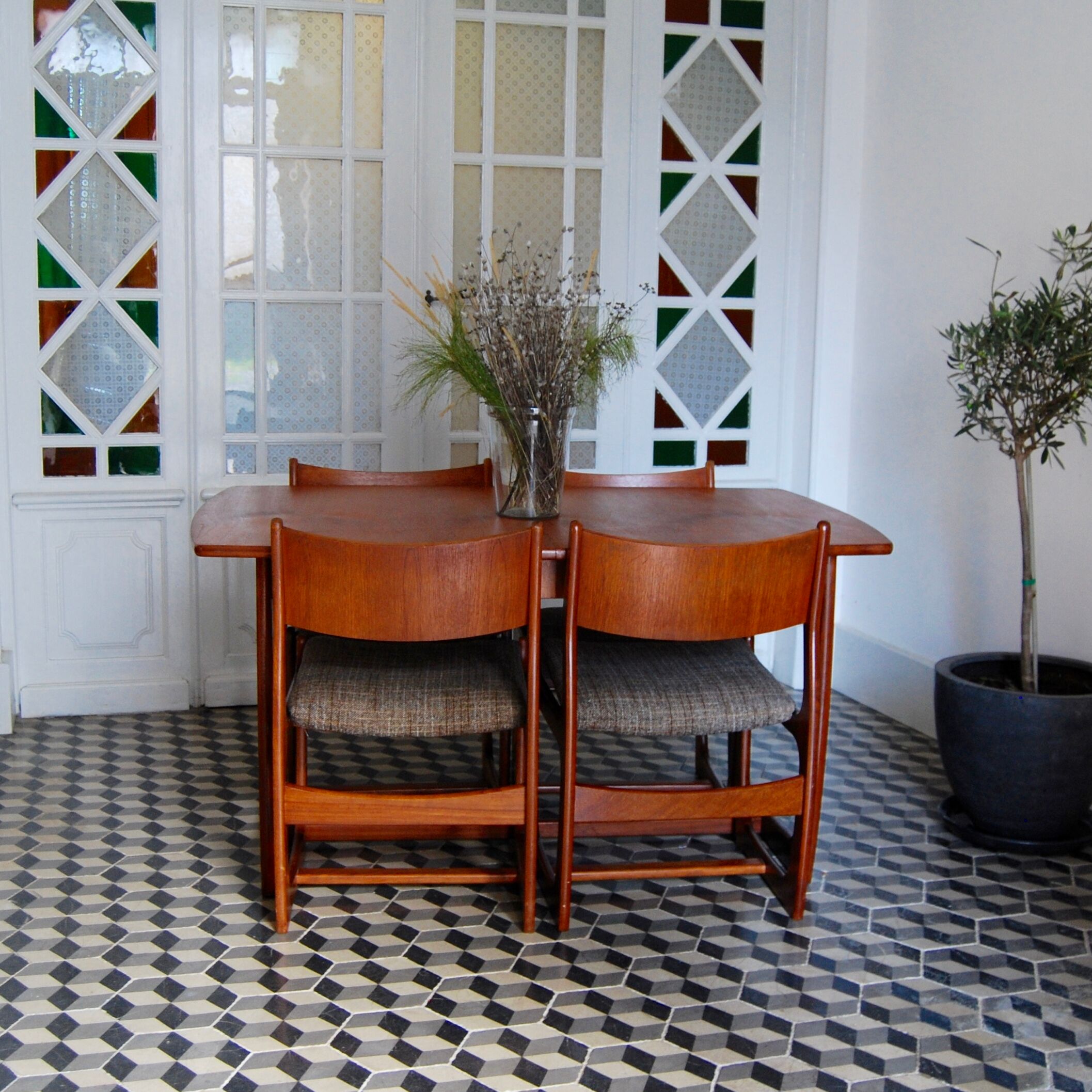 Portwood chairs teak