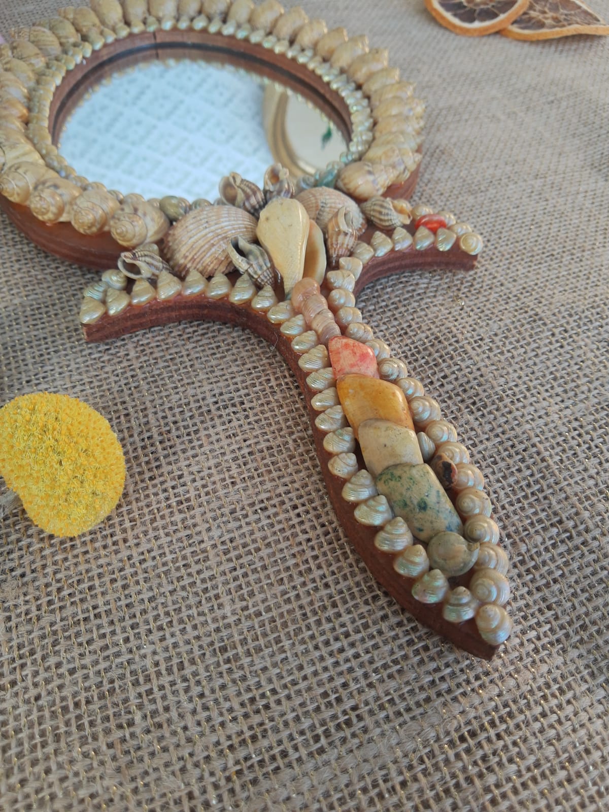 Hand or hanging mirror kitsch shells