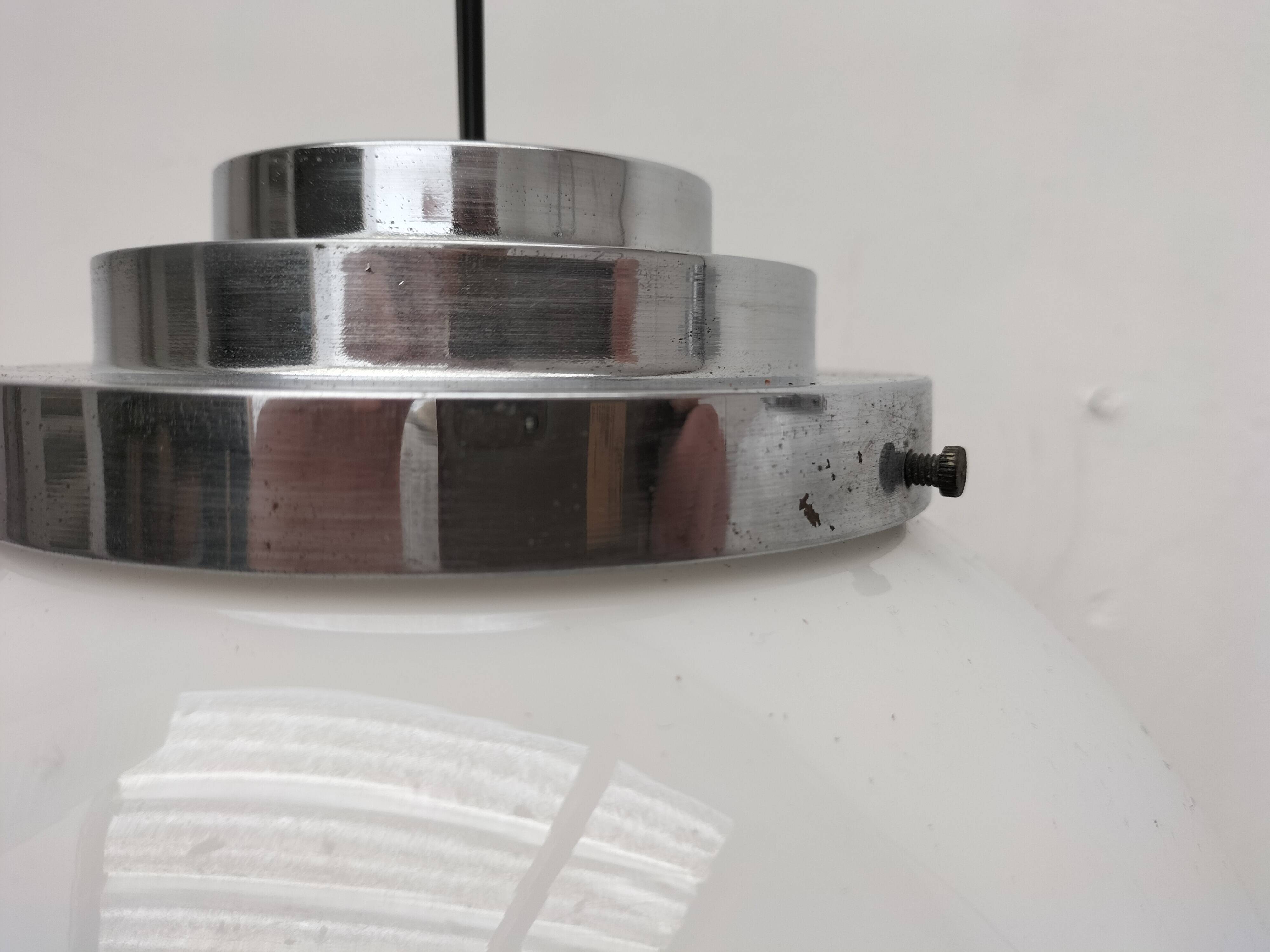 Opaline ball pendants