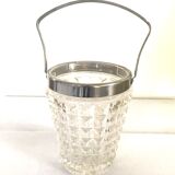 Ice bucket