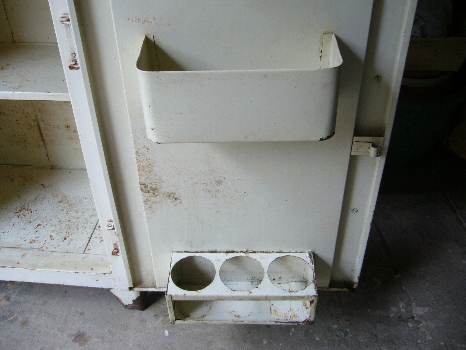 Three-door metal cabinet old CDS France